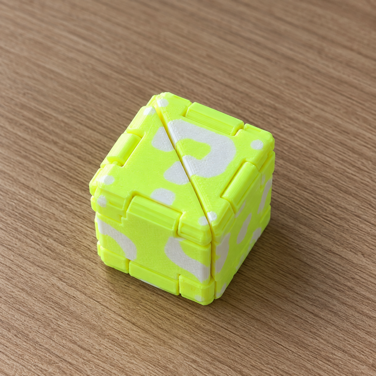Cubo Origami articulado em impressão 3D